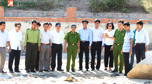 Hội[-]thảo[-]về[-]Tăng[-]cường[-]xử[-]lý[-]các[-]loại[-]tội[-]phạm[-]liên[-]quan[-]đến[-]động[-]vật[-]hoang[-]dã[-]
